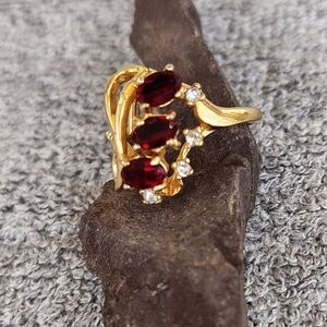 18kt Gold Filled Garnett Ring